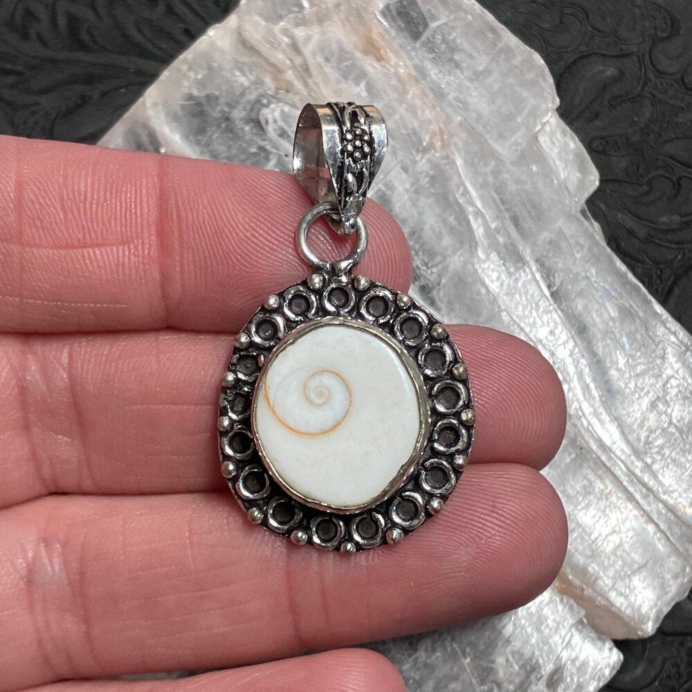 Shiva Eye Shell Pendant
